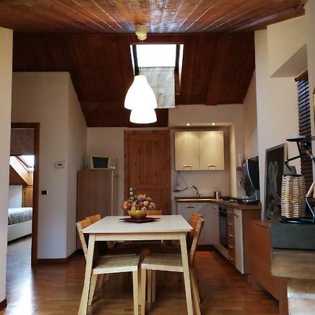Happy House Διαμέρισμα Γκούμπιο Εξωτερικό φωτογραφία